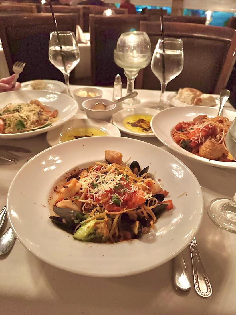 Bellini's Italian Cafe and Bar